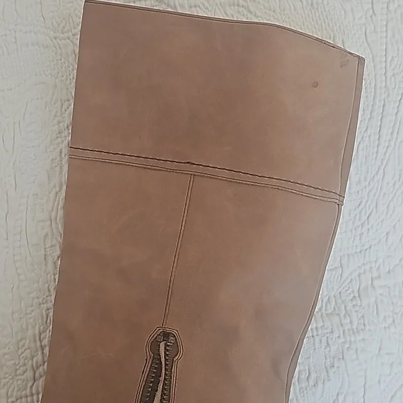 J Crew  tall high  heel boots - Picture 8 of 9